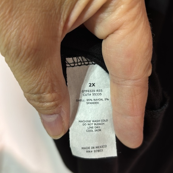 Green Envelope 2x black button down soft tied waistline hi low hemline nwt - Picture 7 of 8